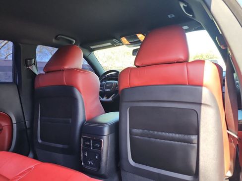 Used 2021 Dodge Charger SRT Hellcat RWD image 16