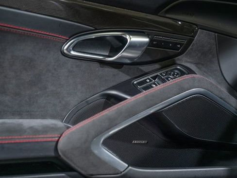 Used 2016 Porsche 911 Targa 4 GTS image 23