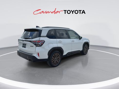 Used 2025 Subaru Forester Sport w/ Popular Package #1 AWD/4WD image 8