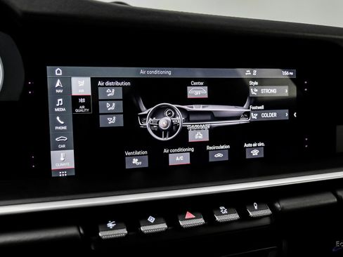 Used 2020 Porsche 911 Carrera 4S image 63