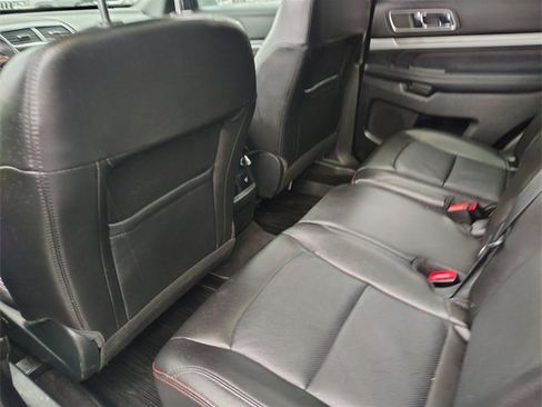 Used 2018 Ford Explorer Sport w/ Equipment Group 401A image 30