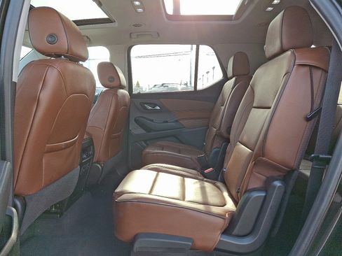 Used 2019 Chevrolet Traverse High Country image 9