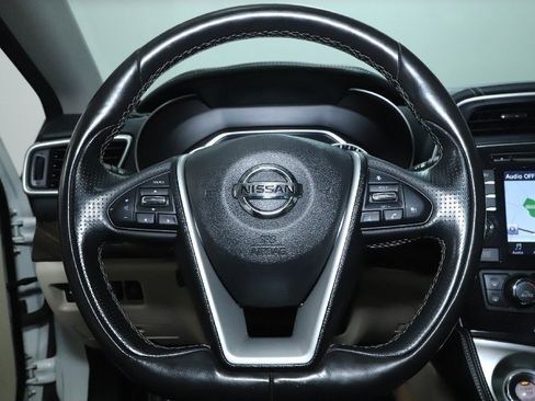 Used 2017 Nissan Maxima Platinum image 23