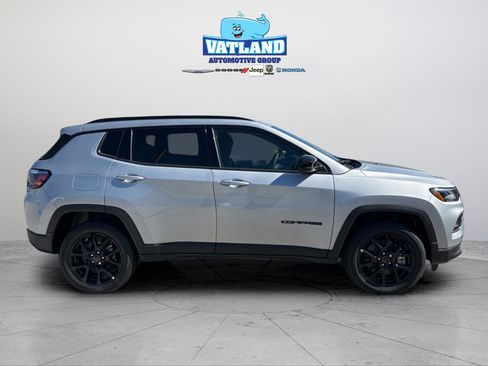 New 2026 Jeep Compass Latitude AWD/4WD image 6