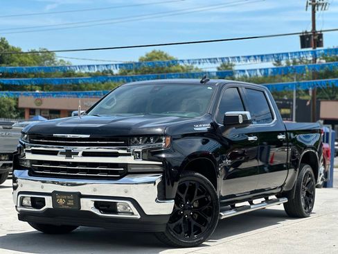 Used 2019 Chevrolet Silverado 1500 LTZ w/ LTZ Texas Edition RWD image 3