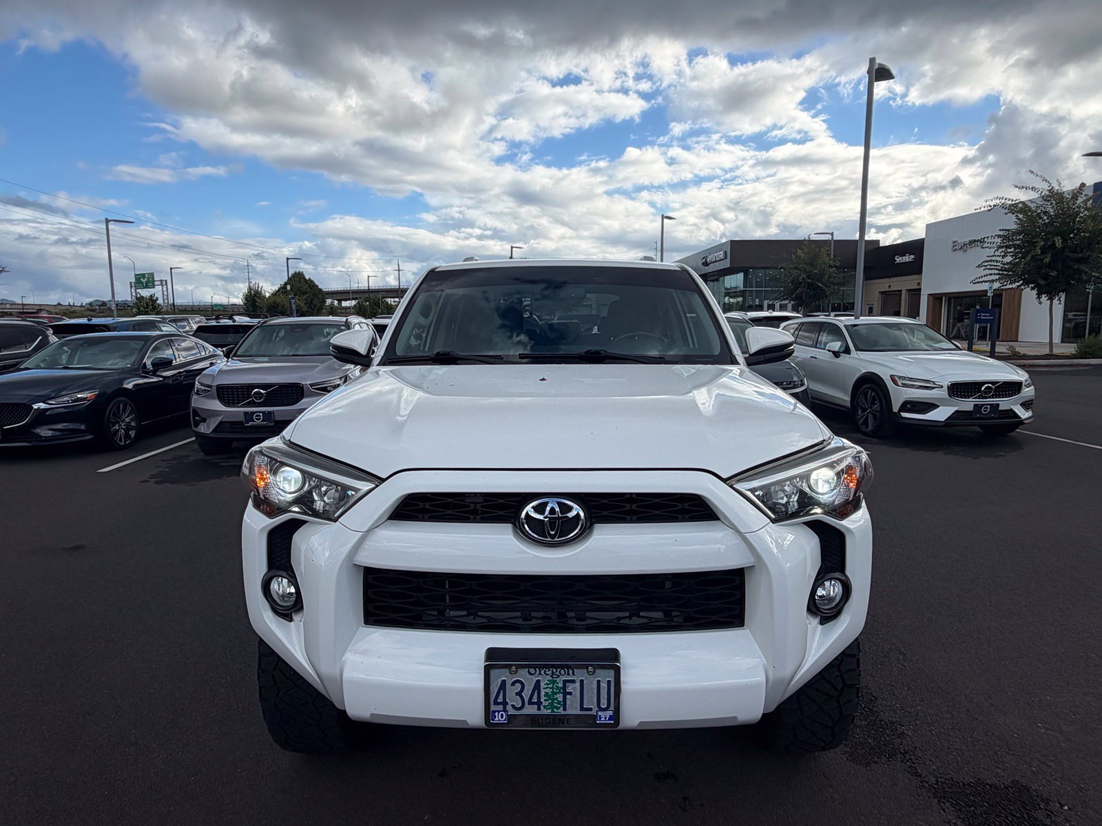 Used 2018 Toyota 4Runner SR5 Premium AWD/4WD image 7