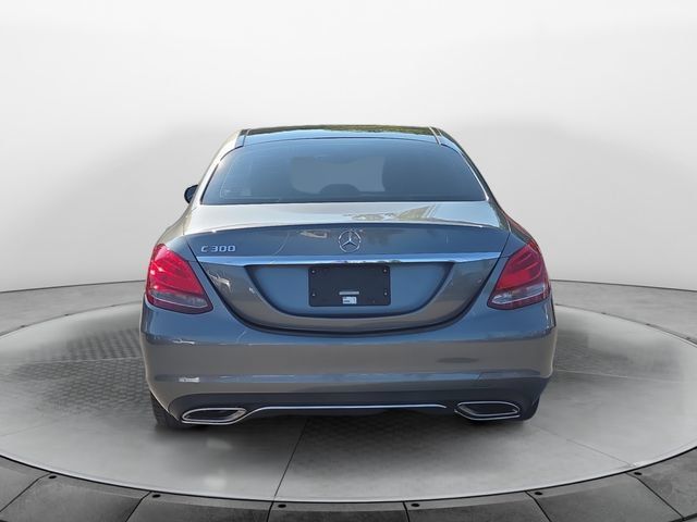 Used 2018 Mercedes-Benz C 300 Sedan w/ Premium Package image 4