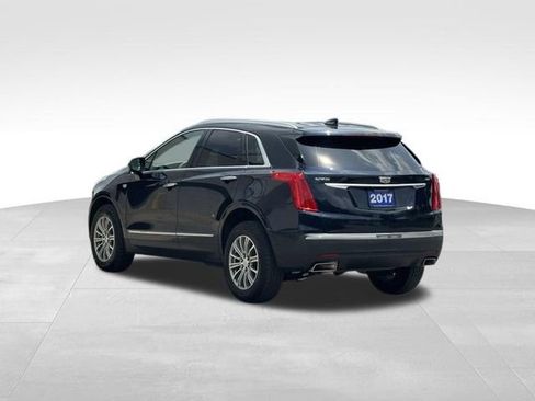 Used 2017 Cadillac XT5 Luxury w/ Driver Awareness Package FWD image 7