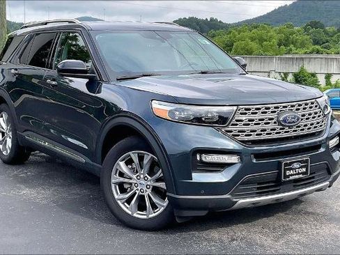 Certified 2023 Ford Explorer Limited w/ Class IV Trailer Tow Package RWD image 2