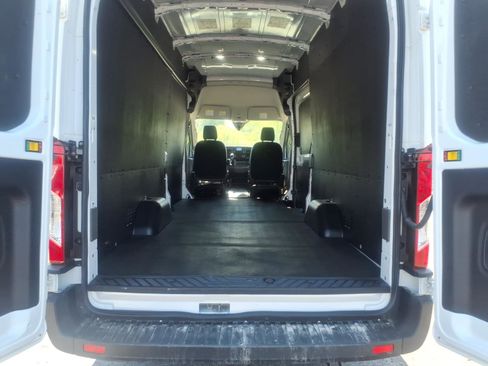 Used 2025 Ford Transit 250 148 High Roof Extended AWD w/ Load Area Protection Package image 7