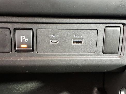 Used 2023 Nissan Frontier S w/ Technology Package RWD image 20