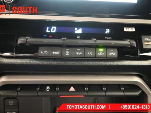 Used 2026 Toyota Tundra SR5 w/ SR5 Convenience Package AWD/4WD image 18