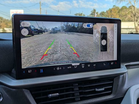 Used 2025 Ford Explorer Platinum w/ Ultimate Package image 23