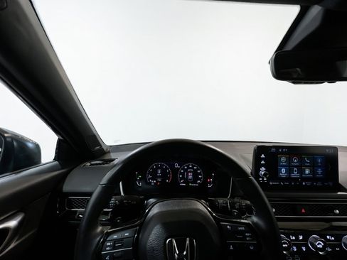 Used 2024 Honda Civic Sport Touring image 7
