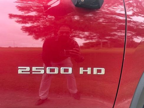 Used 2020 Chevrolet Silverado 2500 High Country w/ Z71 Off-Road Package AWD/4WD image 46