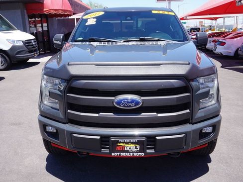 Used 2017 Ford F150 Lariat w/ Equipment Group 502A Luxury AWD/4WD image 11