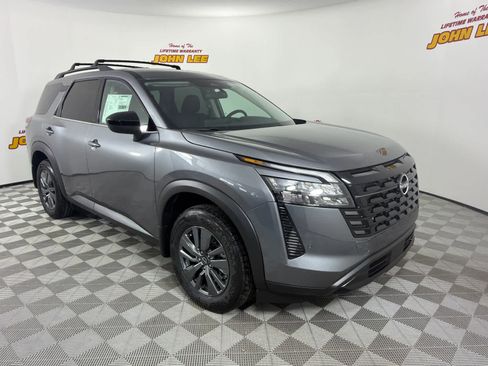 New 2026 Nissan Pathfinder SV w/ Cargo Package FWD image 8