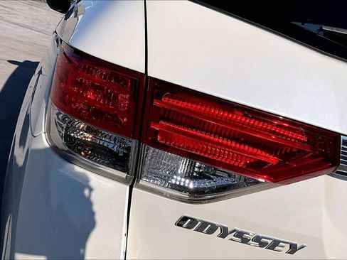 Used 2017 Honda Odyssey EX-L image 22