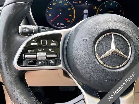 Used 2022 Mercedes-Benz GLC 300 4MATIC w/ Multimedia Package Lite image 15
