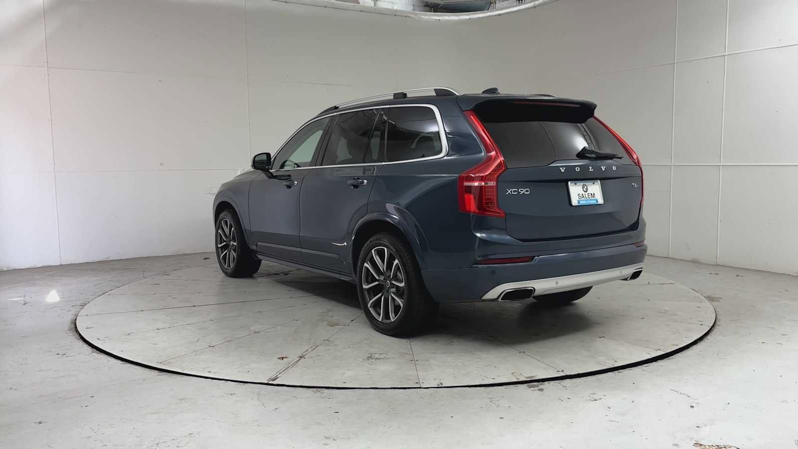 Used 2019 Volvo XC90 T6 Momentum AWD/4WD image 8