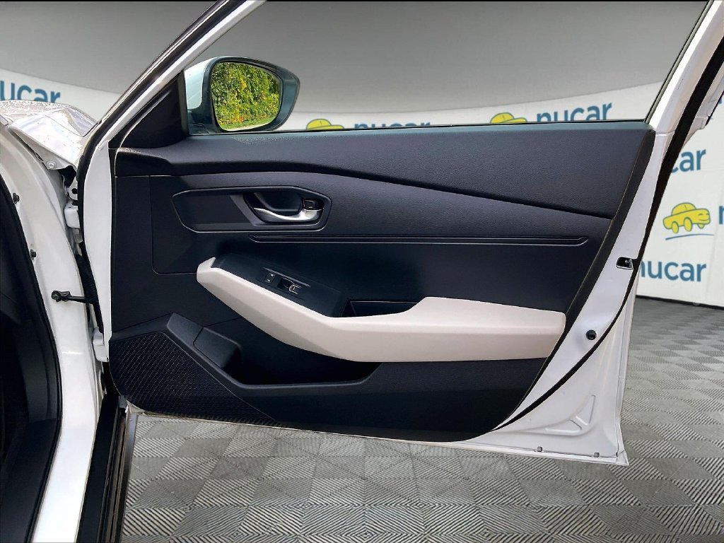 Used 2024 Honda Accord LX image 12
