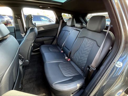 Used 2025 Kia Sportage X-Line image 29
