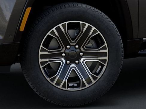 New 2026 Jeep Grand Wagoneer L 4WD w/ Premium Group I image 8