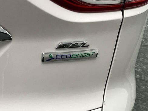Used 2013 Ford Escape SEL FWD image 4