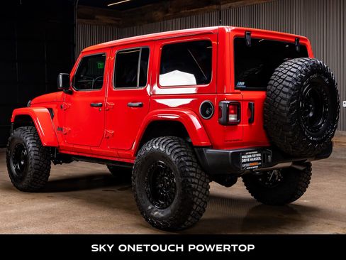 Used 2025 Jeep Wrangler Sport S image 7