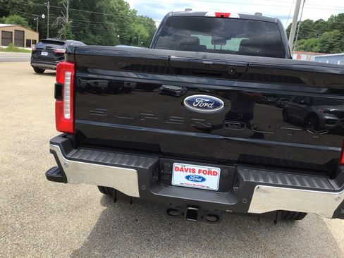 New 2026 Ford F250 Lariat w/ Chrome Package AWD/4WD image 11
