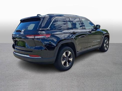 Used 2024 Jeep Grand Cherokee Limited 4xe AWD/4WD image 4