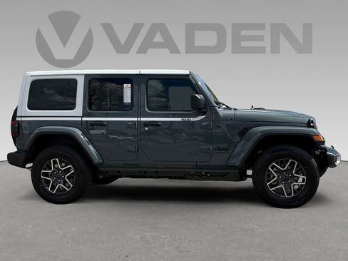 New 2026 Jeep Wrangler Sahara w/ Whitecap Package image 6
