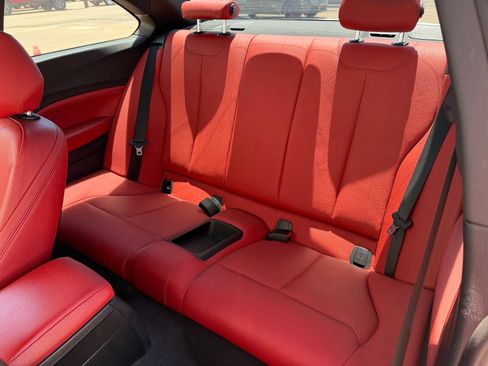 Used 2016 BMW M235i Coupe RWD image 8