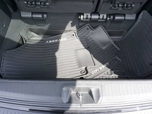 Used 2026 Honda Odyssey Touring image 21