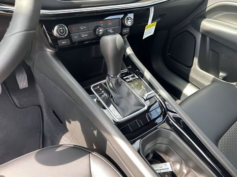 New 2026 Jeep Compass Latitude image 37