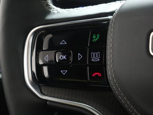 New 2026 Jeep Grand Wagoneer Summit AWD/4WD image 30