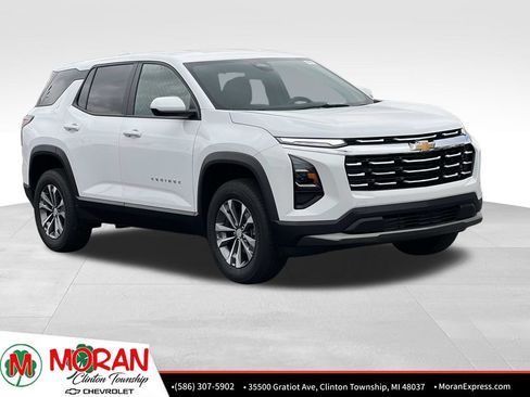 Certified 2026 Chevrolet Equinox LT w/ Convenience Package II FWD image 8