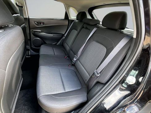 Used 2023 Hyundai Kona SEL FWD image 27