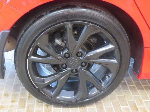 Used 2020 Honda Civic Sport image 9