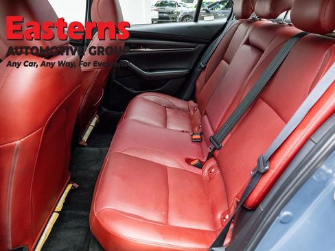 Used 2024 MAZDA MAZDA3 s image 21