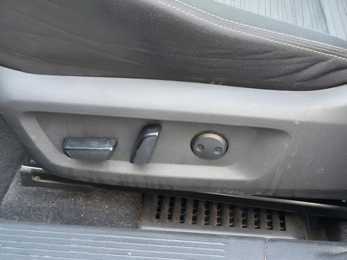 Certified 2023 Nissan Rogue SV FWD image 24