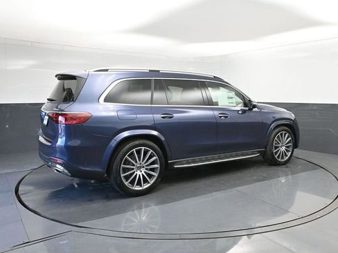 New 2026 Mercedes-Benz GLS 450 4MATIC image 15