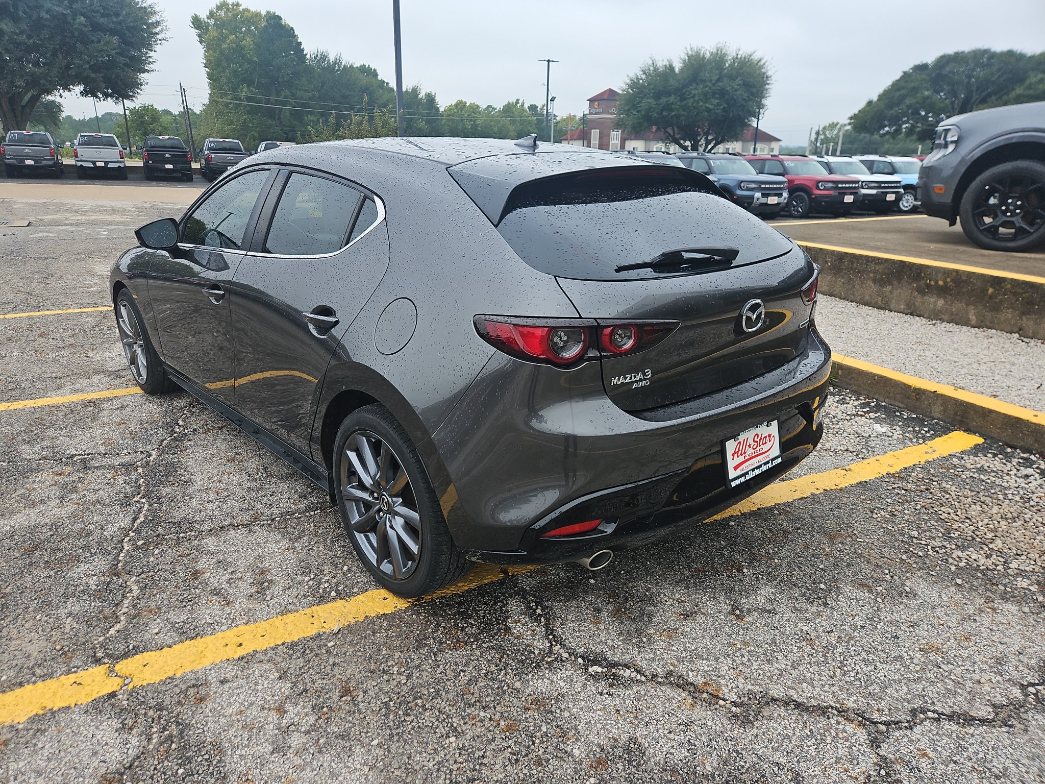 Used 2019 MAZDA MAZDA3 AWD Hatchback w/ Preferred Pkg image 12
