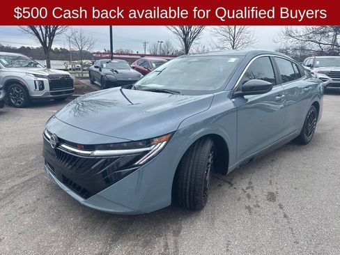 New 2026 Nissan Sentra SR image 3