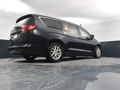 Used 2023 Chrysler Voyager LX FWD image 55