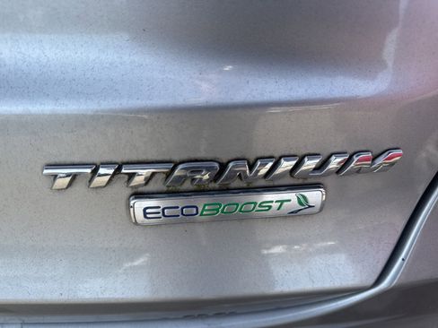 Used 2020 Ford Fusion Titanium image 7