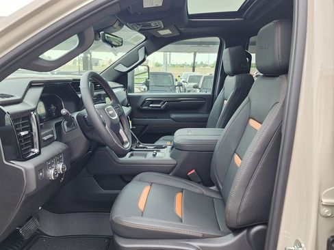 New 2026 GMC Sierra 2500 AT4 w/ AT4 Premium Plus Package AWD/4WD image 19