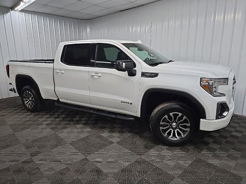 Used 2019 GMC Sierra 1500 AT4 image 1