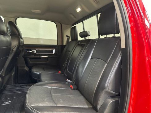 Used 2018 RAM 2500 Laramie w/ Convenience Group image 37
