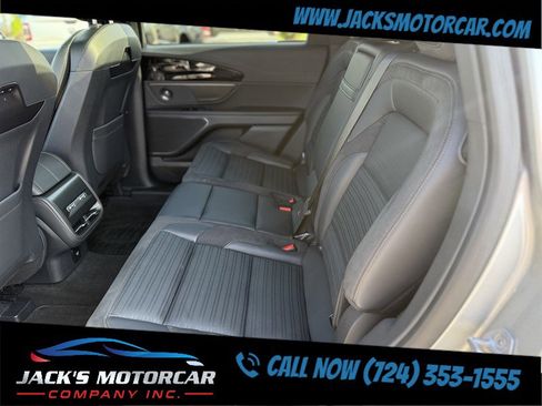 Used 2024 Lincoln Nautilus Reserve w/ Equipment Group 202A image 24